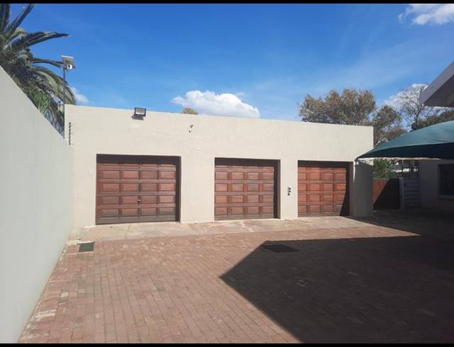 3 BEDROOM HOUSE FOR SALE IN ARCON PARK